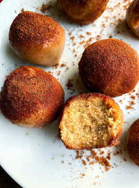 snickerdoodle no bake donut holes that are paleo, gluten free, and healthy