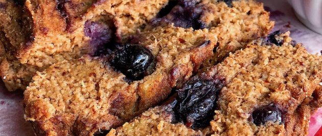 vegan blueberry banana bread