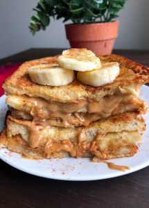 PB & Banana Stuffed French Toast {Simple, Healthy, DF}