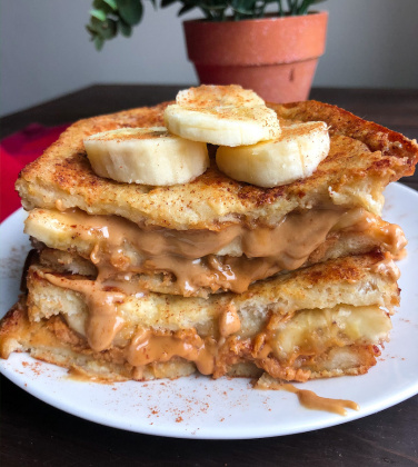 PB & Banana Stuffed French Toast {Simple, Healthy, DF}