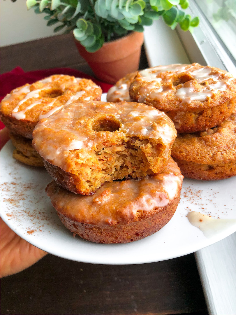 Carrot Cake Donuts {paleo, gluten free, healthy}