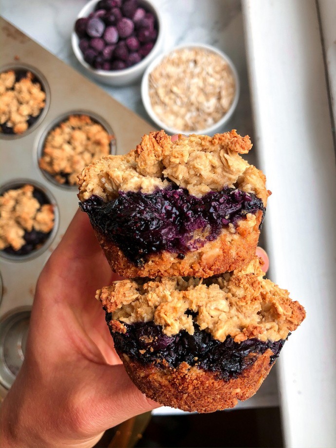 Blueberry Crumble Muffins {vegan, gluten free, healthy}