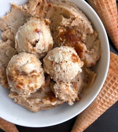 Vegan Salted Caramel Ice Cream {paleo, gluten free}