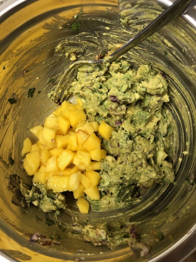 Mango Guacamole