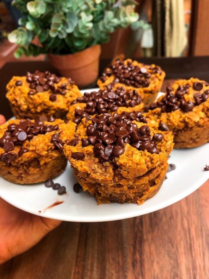 Vegan Meal Prep Pumpkin Oatmeal Cups