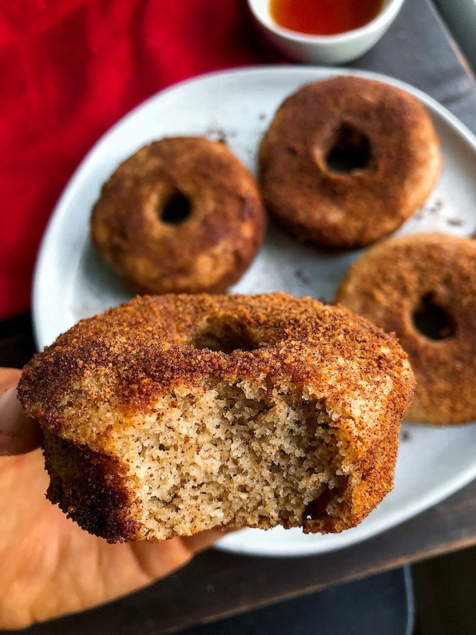 Cinnamon Sugar Donuts (paleo, gluten free, healthy) 