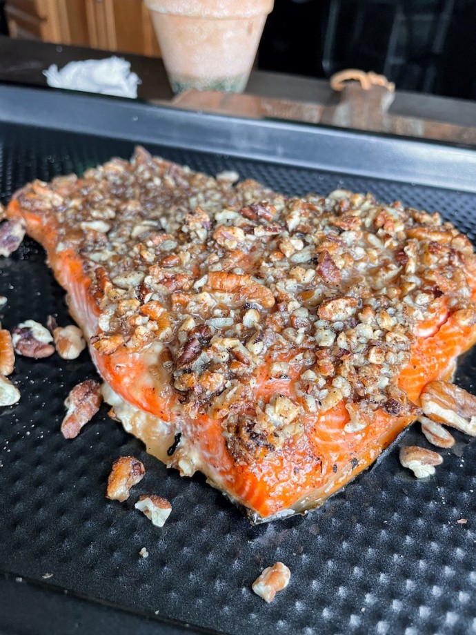 Maple Pecan Crusted Salmon (gluten free, paleo)