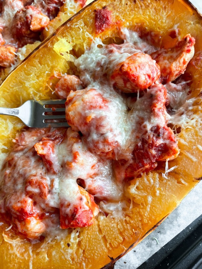 Chicken Parmesan Stuffed Spaghetti Squash