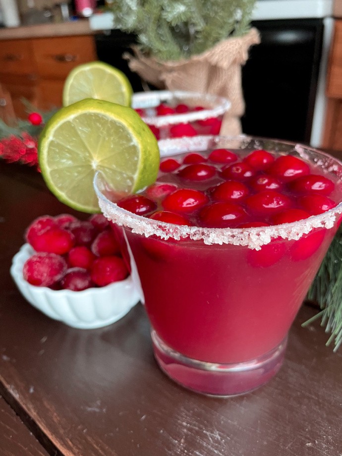 Christmas Margaritas (easy, healthy) 
