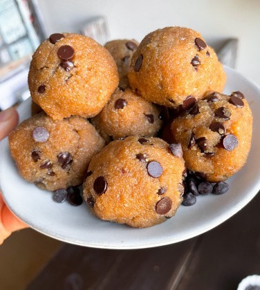 Vegan Cookie Dough Bites (gluten free, paleo)