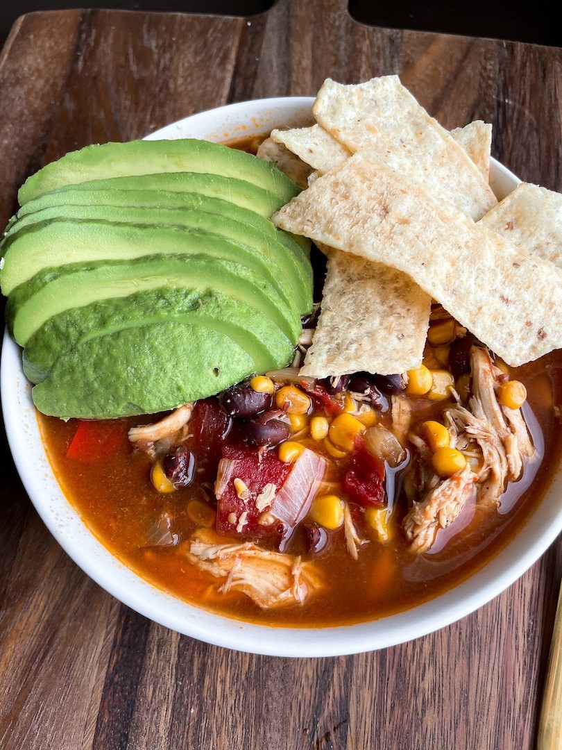 Instant Pot Chicken Tortilla Soup