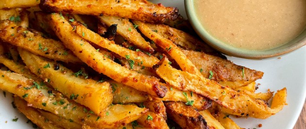 Air Fryer Garlic Fries (vegan, gluten free)