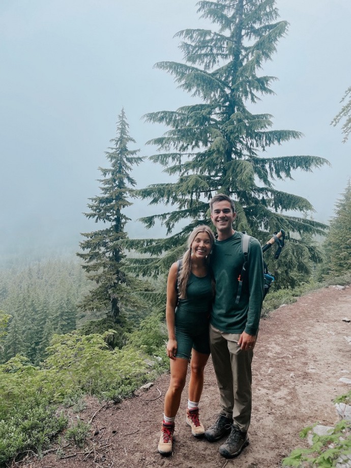 hiking on the rampart ridge loop trail