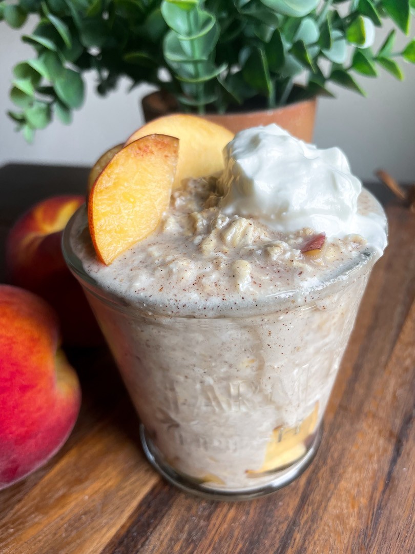 Peaches and Cream Overnight Oats (vegan and gluten free)