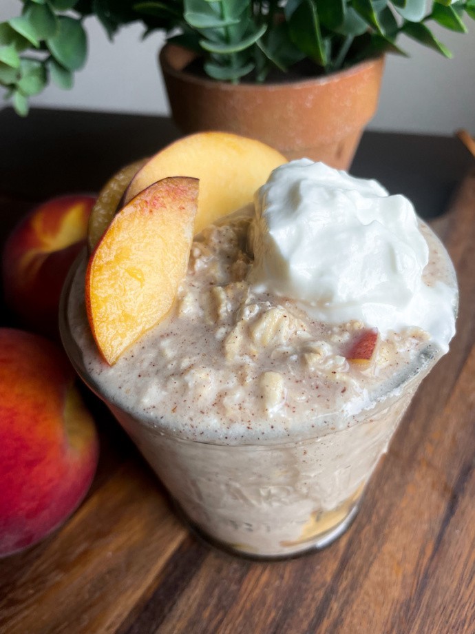 Peaches and Cream Overnight Oats (vegan and gluten free)