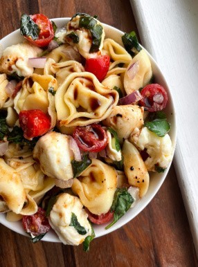 Vegan Tortellini Pasta Salad