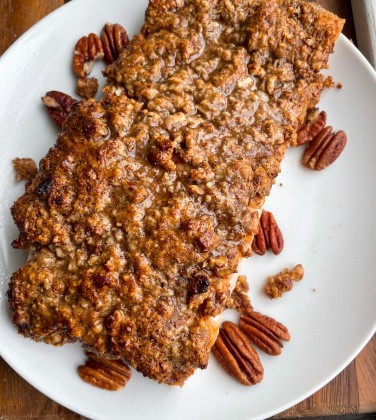 Maple Pecan Crusted Salmon (Gluten free, healthy)