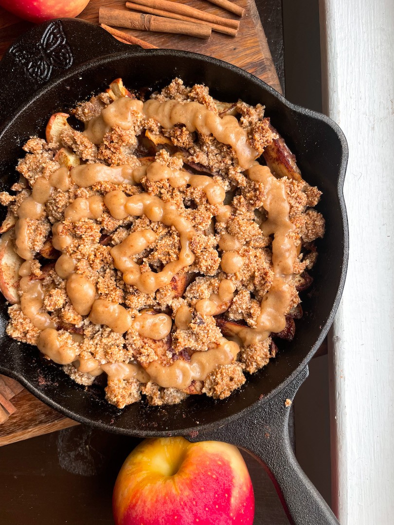 Caramel Apple Crisp (vegan and gluten free)